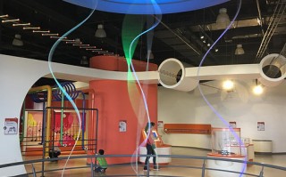 哈尔滨科技馆厦门 科学魅力绽放 求知梦想起航“索尼探梦科普万里行”登陆广西